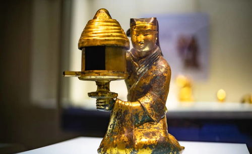 中國(guó)古燈簡(jiǎn)史 為你指路3000年